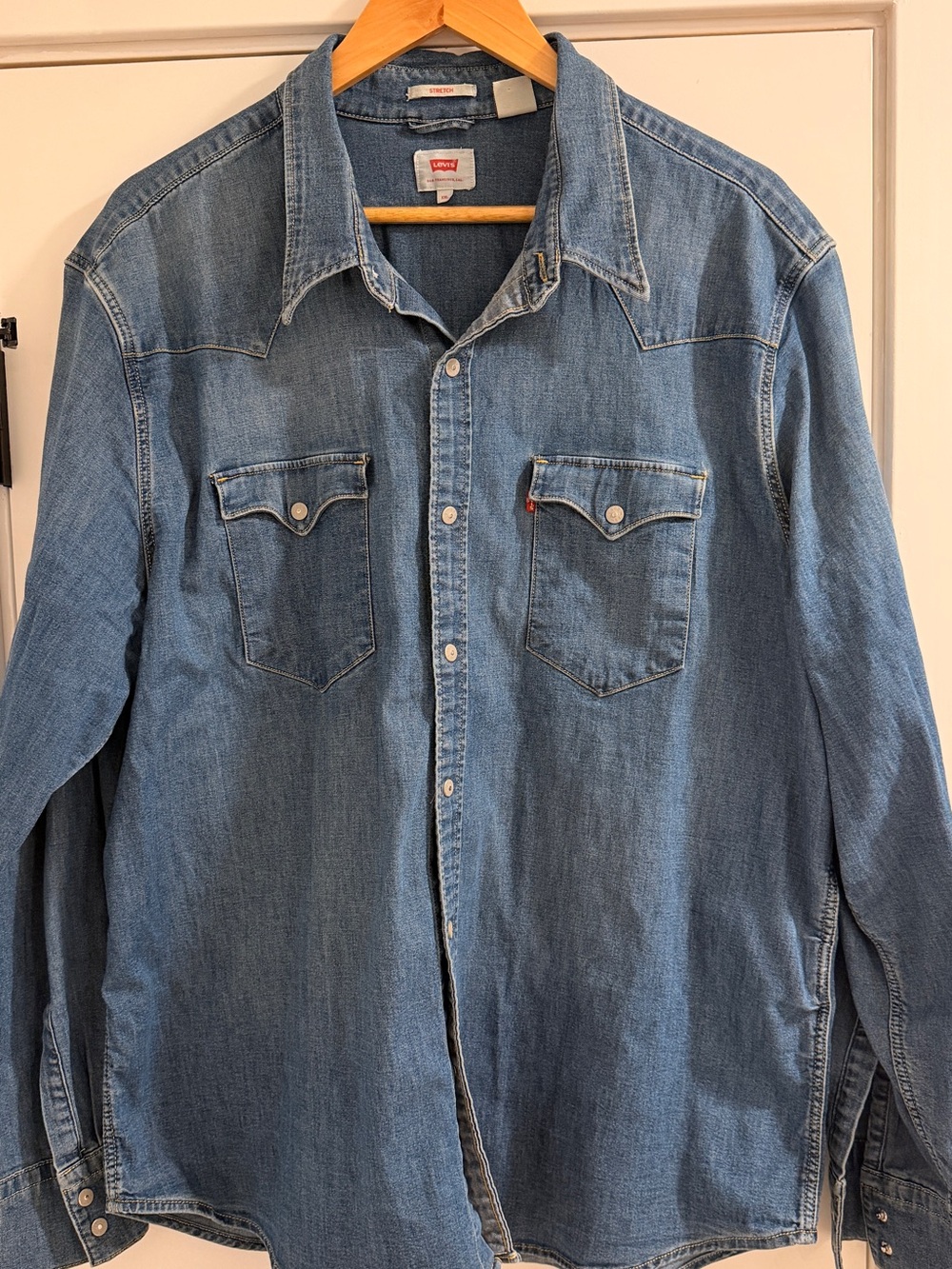 Levi's Light Blue Stretch Denim Shirt Jacket never worn XXL